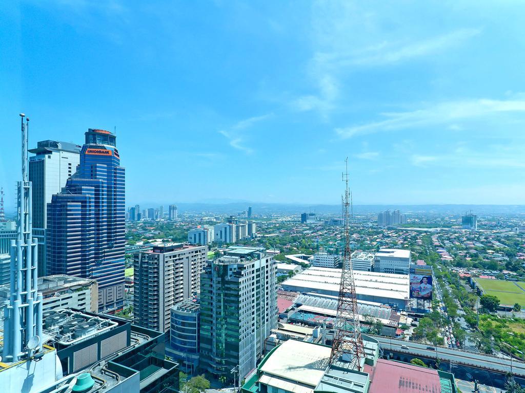 Currency Serviced Suites Manila Bagian luar foto