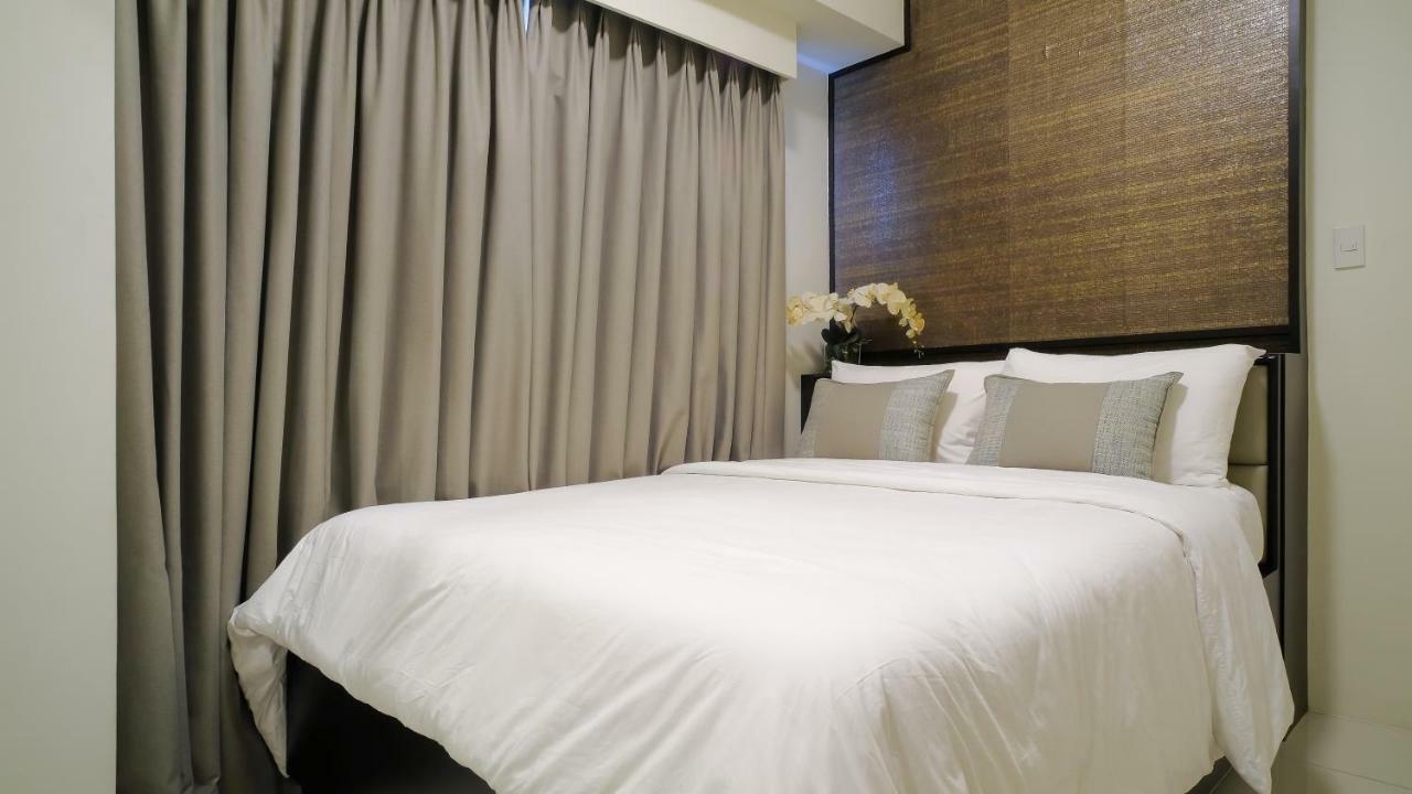 Currency Serviced Suites Manila Bagian luar foto