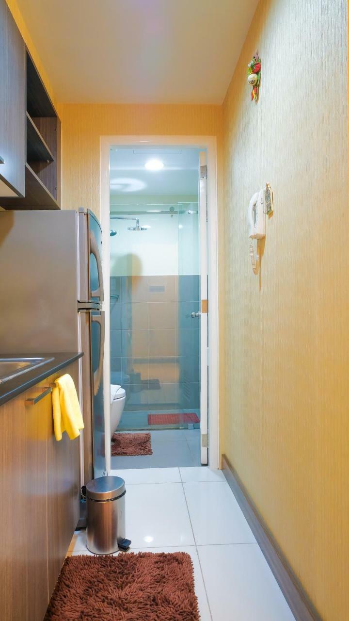 Currency Serviced Suites Manila Bagian luar foto